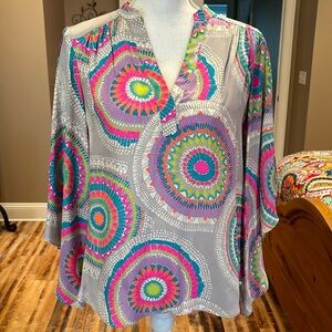 Alice & Trixie top size small